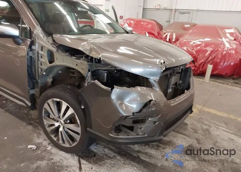 2022 Subaru Ascent Touring из США, поврежденный, VIN 4S4WMARD6N3411270